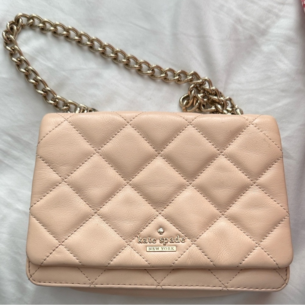 Kate Spade Beige Quilted Leather Mini Emerson Place Vivenna Shoulder Bag